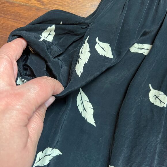 Black Satin Skirt Feather Leaf Print Boho Tattoo of California Size 4 Pockets - Picture 4 of 8